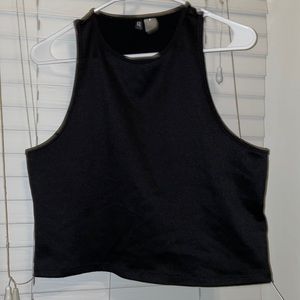 Fitted Ribbed Crop Tank